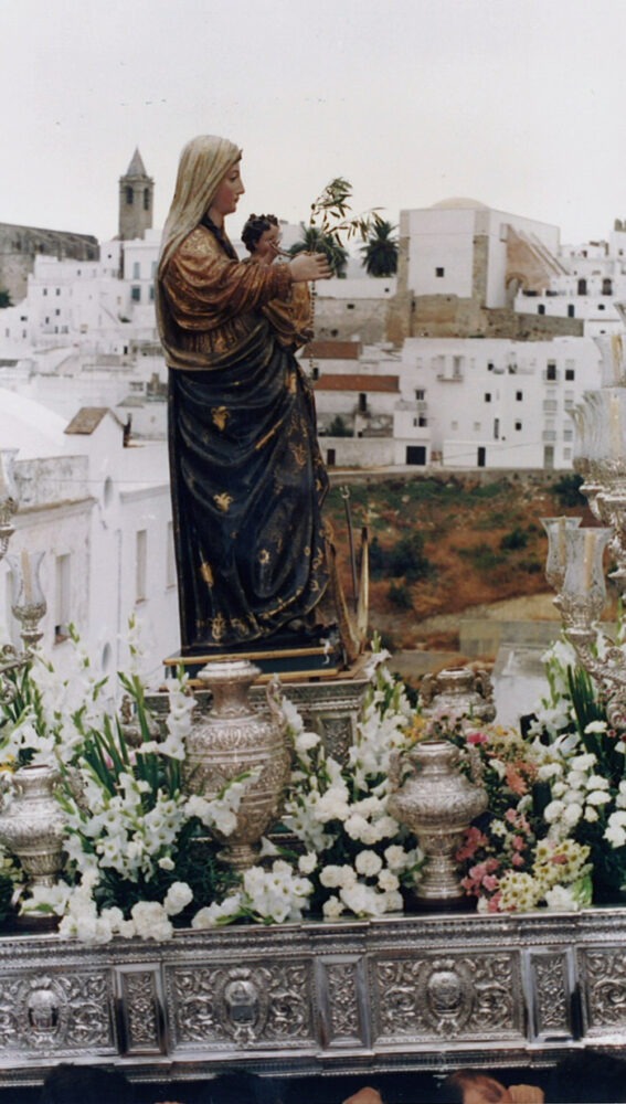 Traslado el 15 de agosto de 1996 hacia el I.E.S. "El Pinar".